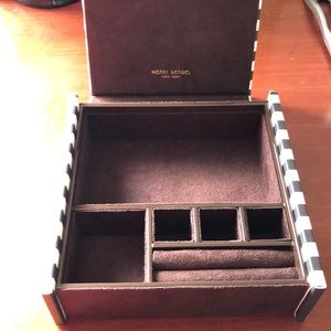 Henri Bendel Jewelry Travel Case
